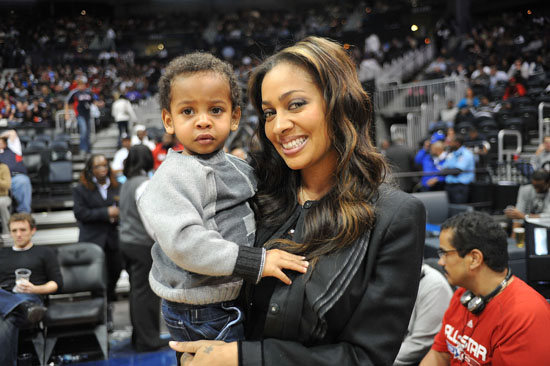 carmelo anthony wife and kid. I know LaLa his lovely wife is