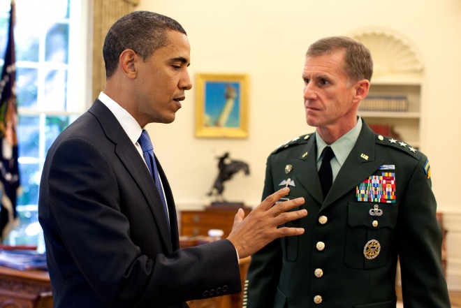 barack_obama_meets_with_stanley_a_mcchrystal_in_the_oval_office_2009-05-19