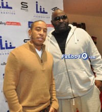 Ludacris and Jonas Jennings Do Coats For Christmas In College Park {Photo}