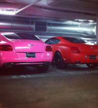 Nicki Minaj And Her Boyfriend Got Matching Bentleys