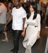 Photos: Kim Kardashian & Kanye West Hold Hands In Paris