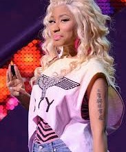 Nicki Minaj Announces Free Concert for Fans as Promised