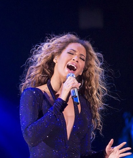 Beyonce-in-concert-Belgium-3