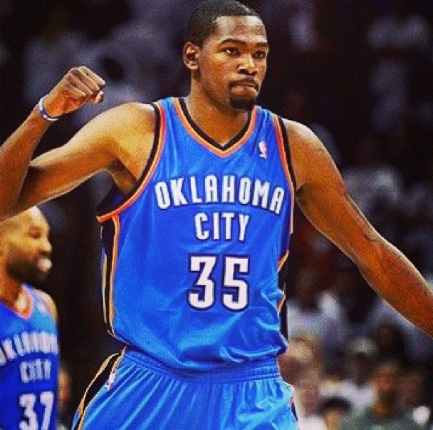 kevin-durant-donates-1-million-to-american-red-cros-freddy-o