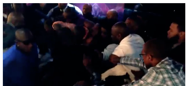 video-ludacris-attacked-inside-atlanta-nightclub23
