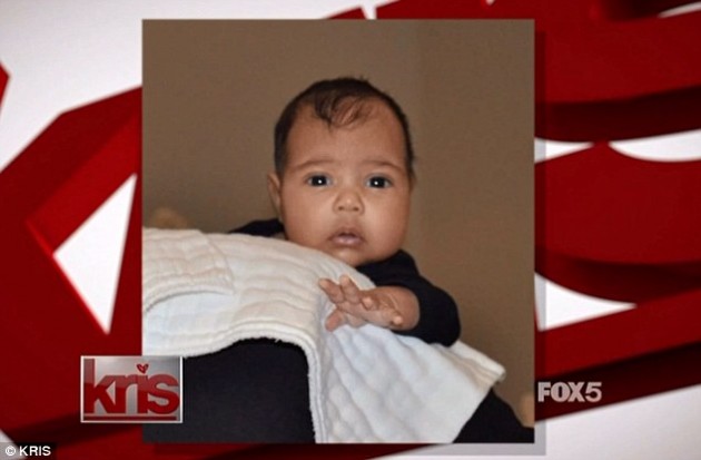 Kanye West shows North West First Baby Photo