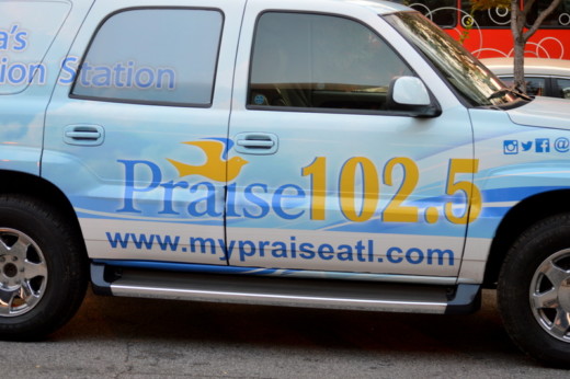 praise-1025-on-site-2