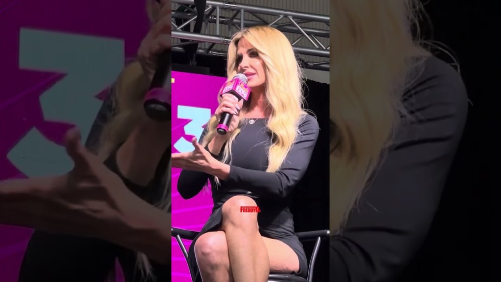 Kim Zolciak at the Ultimate Women's Expo in Atlanta