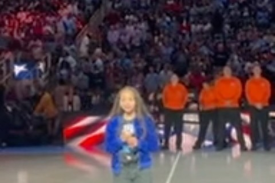 Heiress Harris Wows at WNBA Finals as Another Big Performance Approaches