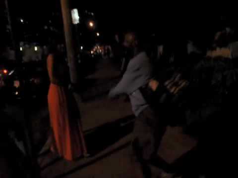 Fired RHOA star Sheree Whitfield Give to a Homeless&nbsp;man