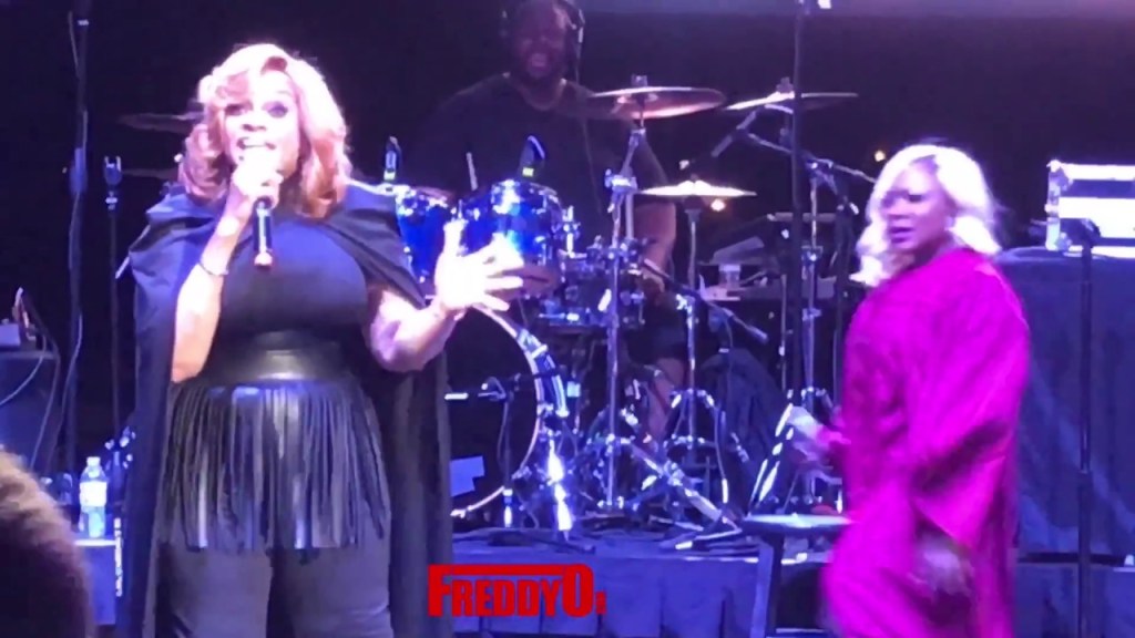 Xscape & Karen Clark-Sheard ‘Is My Living In Vain’&nbsp;Live